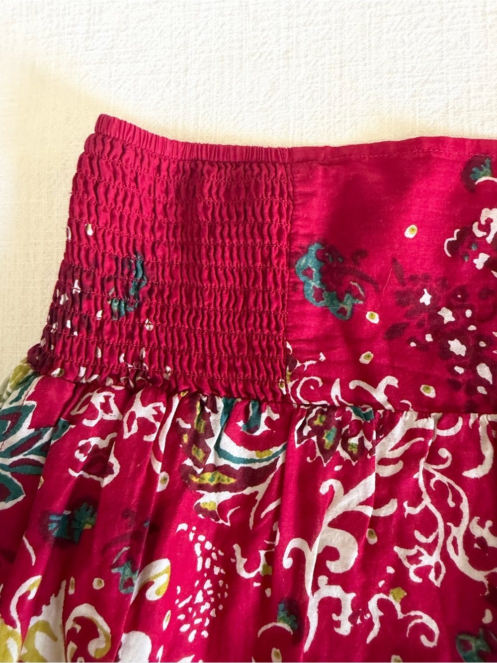 Lucky Brand 100% Cotton Red Smocked Waist Floral Mini Skirt - Picture 3 of 10